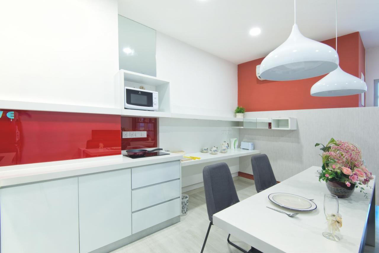 Straits Garden Suites By The Homestay Helper George Town Zewnętrze zdjęcie